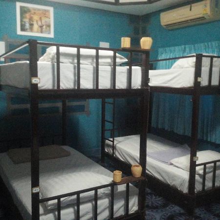 Mini Hostel Ko Lanta Buitenkant foto